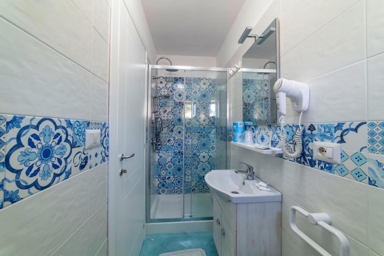 Albergo Le Querce Ponza Dış mekan fotoğraf